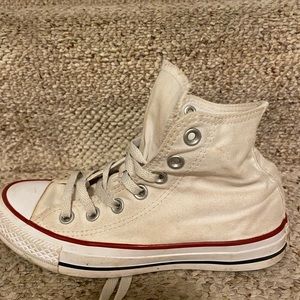Chuck Taylor converse high top sneakers